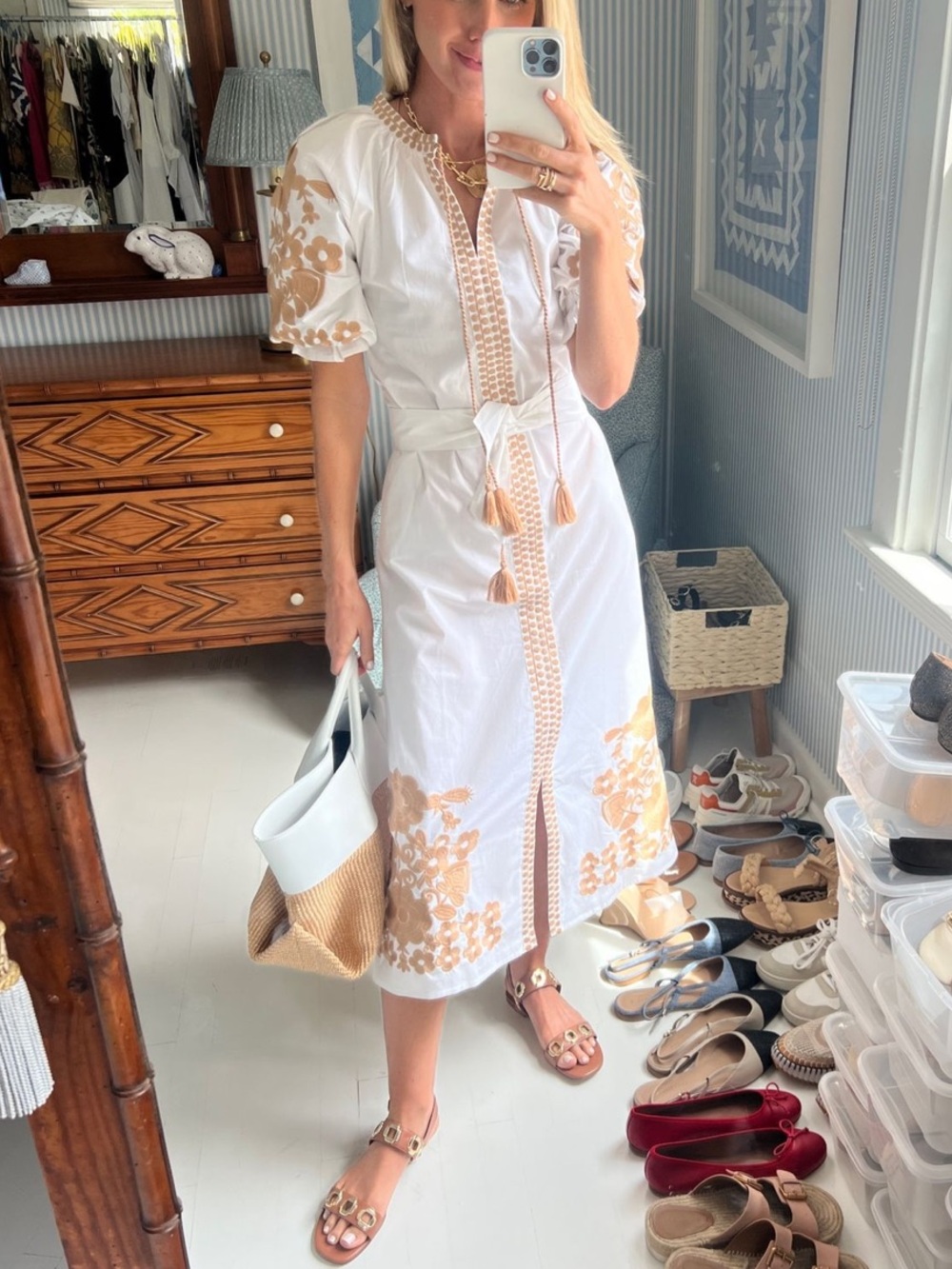 Julia Amory Short Sleeve Coatue Caftan Camel Embroidered Midi Dress, size S